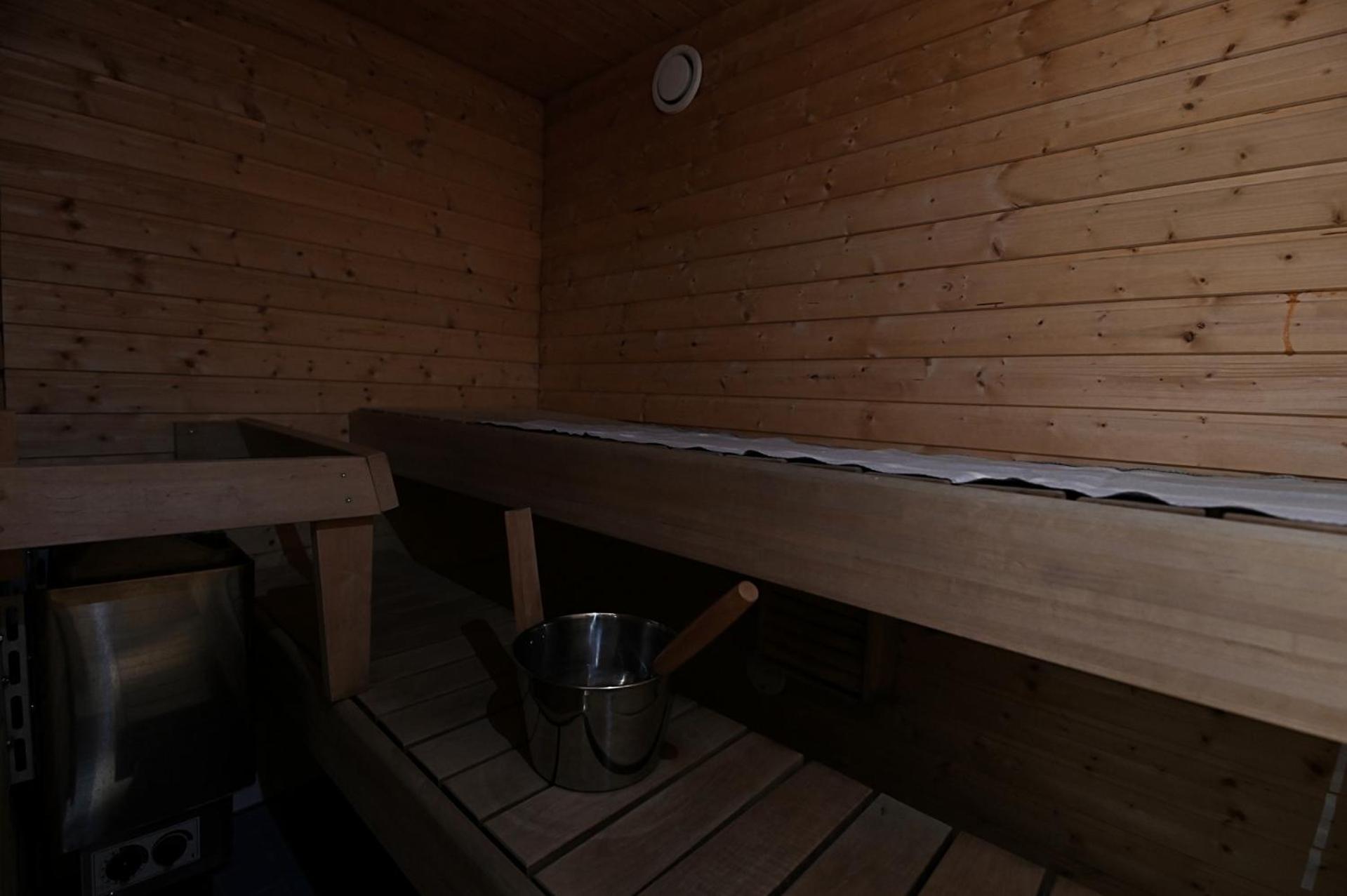 Classic Log Cabin Ski-In Ski-Out Levi Zimmer foto