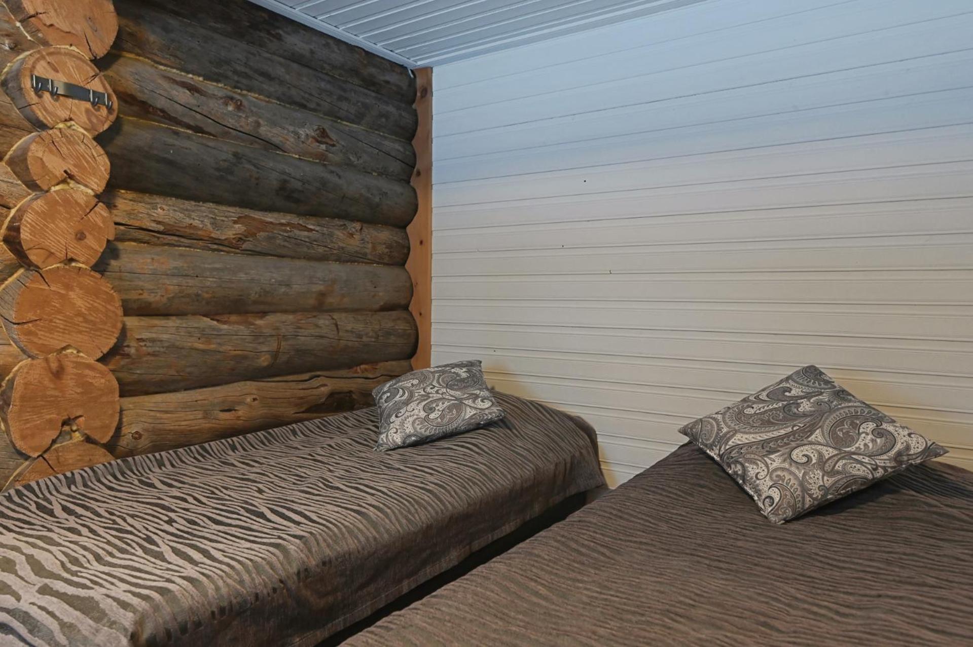 Classic Log Cabin Ski-In Ski-Out Levi Zimmer foto