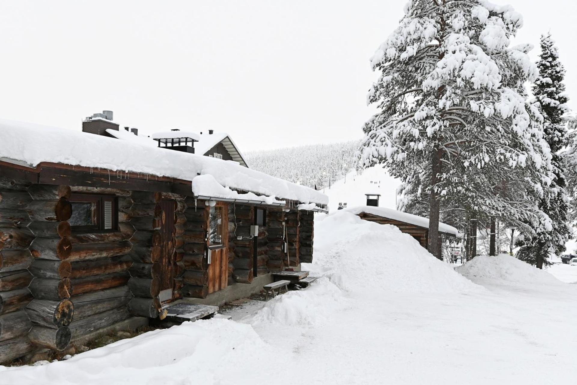 Classic Log Cabin Ski-In Ski-Out Levi Zimmer foto